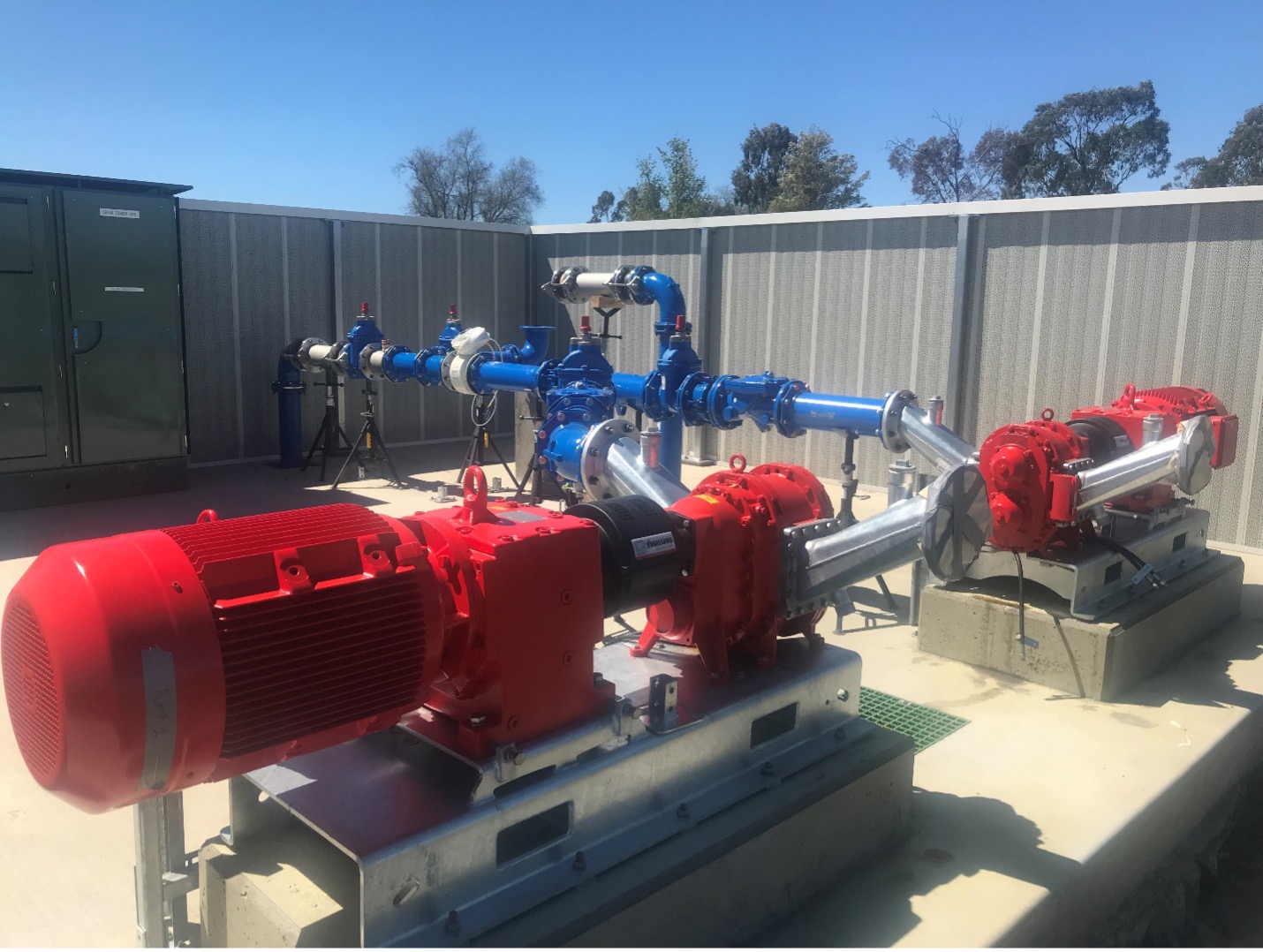 Sonic System surrounding a loud pump