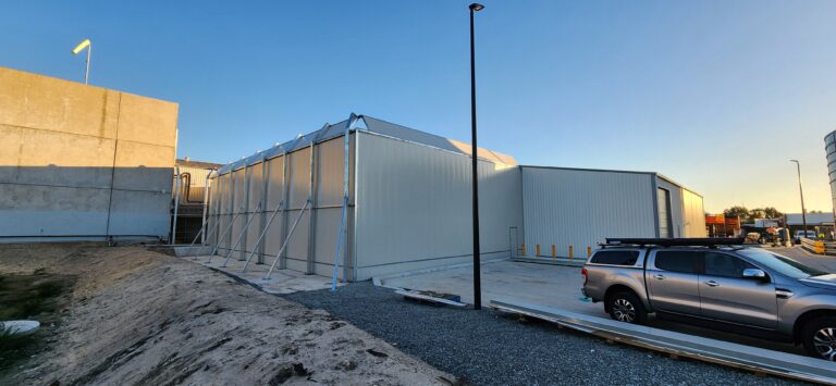 Sonic acoustic noise wall for generator noise